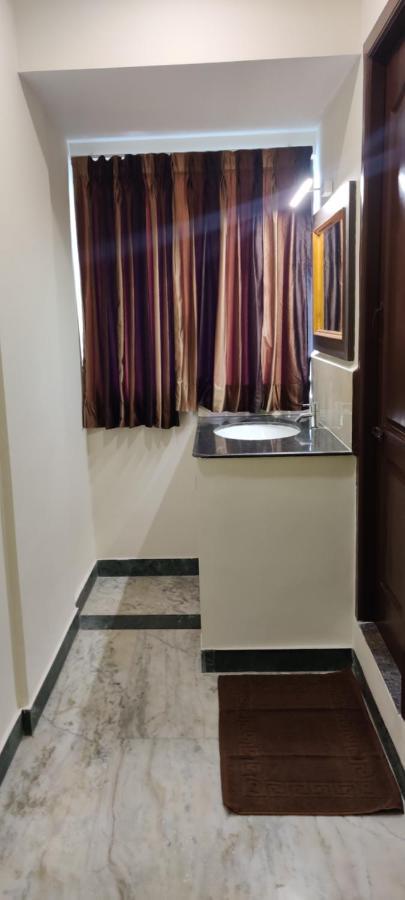 Rmc Travellers Inn Chennai Esterno foto