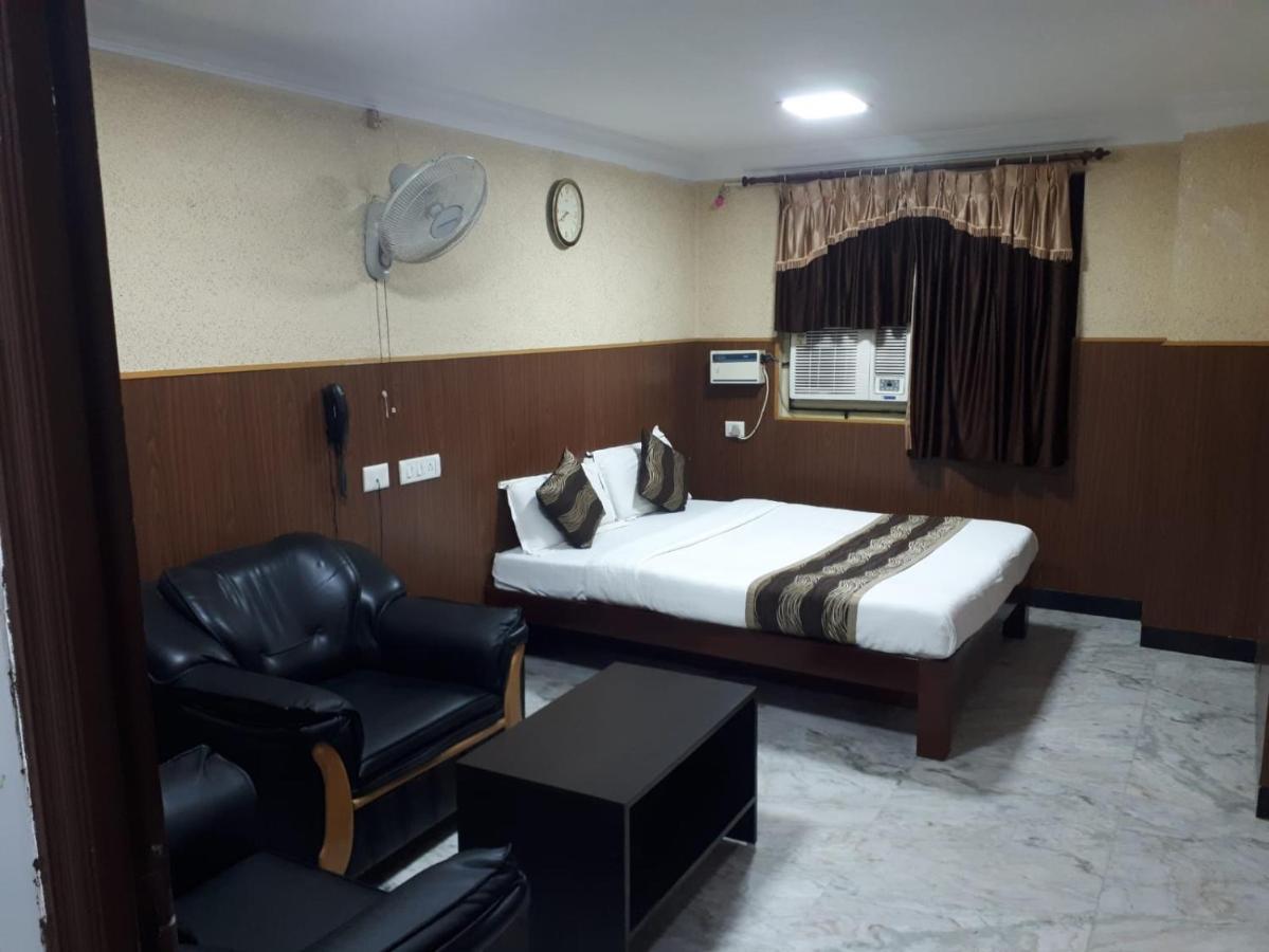 Rmc Travellers Inn Chennai Esterno foto